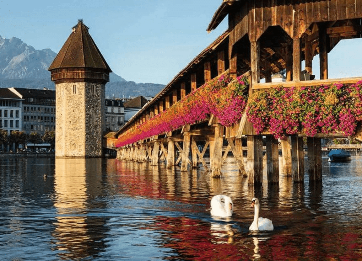Ravensburger 1000pc - Beautiful Switzerland Luzern, Kapellenbrücke Puzzle