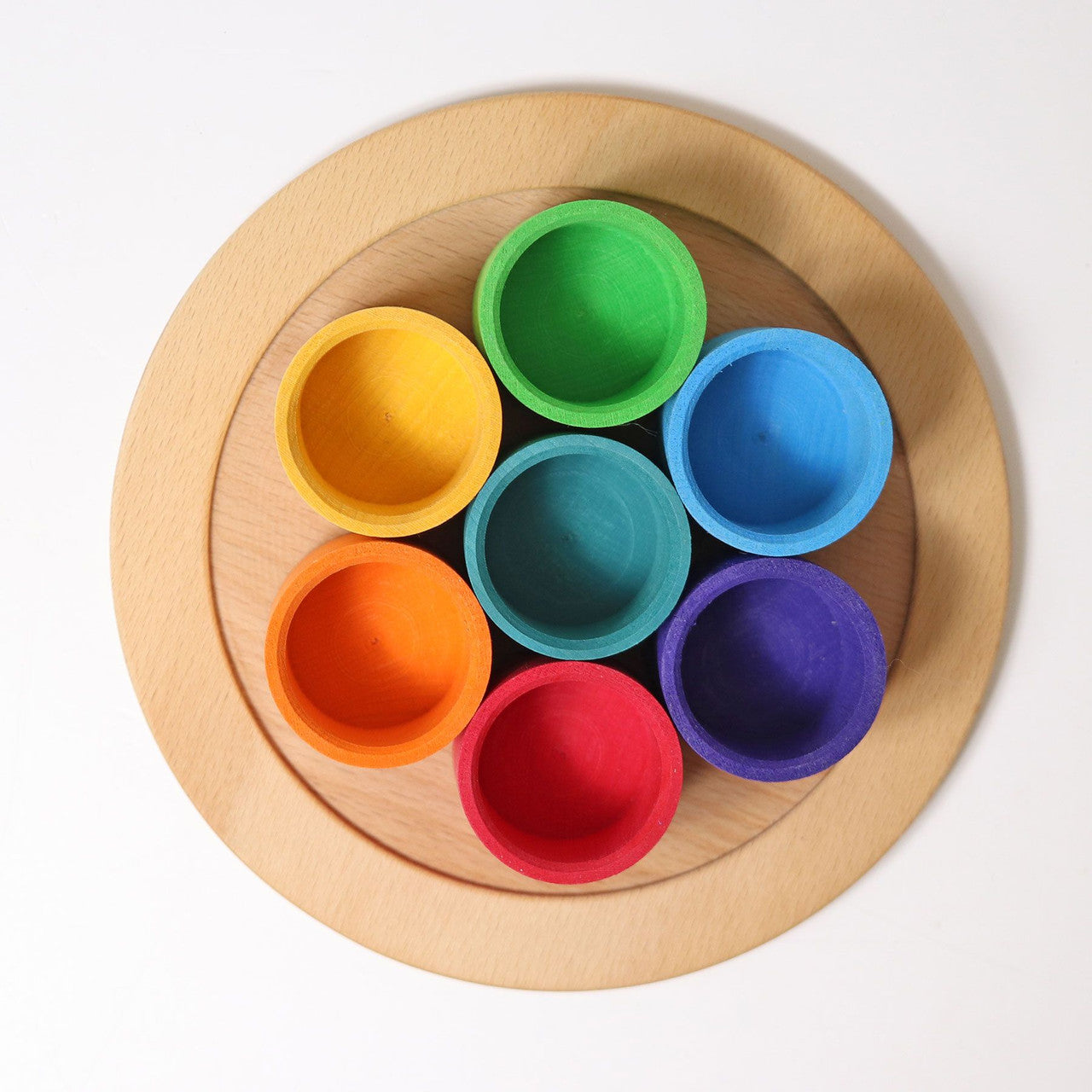 Grimm’s Seven Friends in Bowls