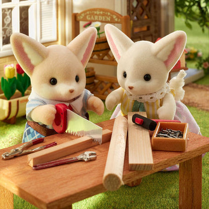 Sylvanian Families - Fennec Fox Family