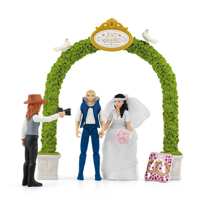 Schleich Horse Club - Wedding Carriage 42641