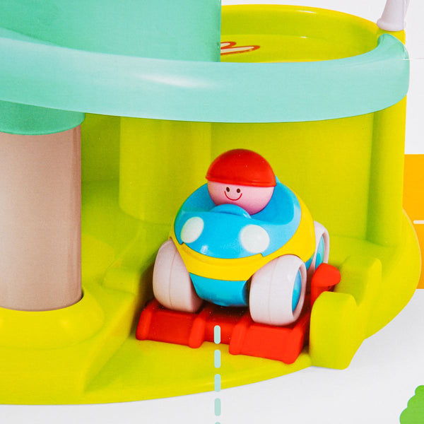 ELC - Whizz World Garage Set **Minor Box Damage**