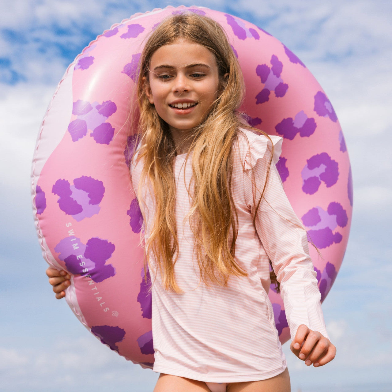 Swim Essentials - Inflatable Swim Ring - Donut 90cm