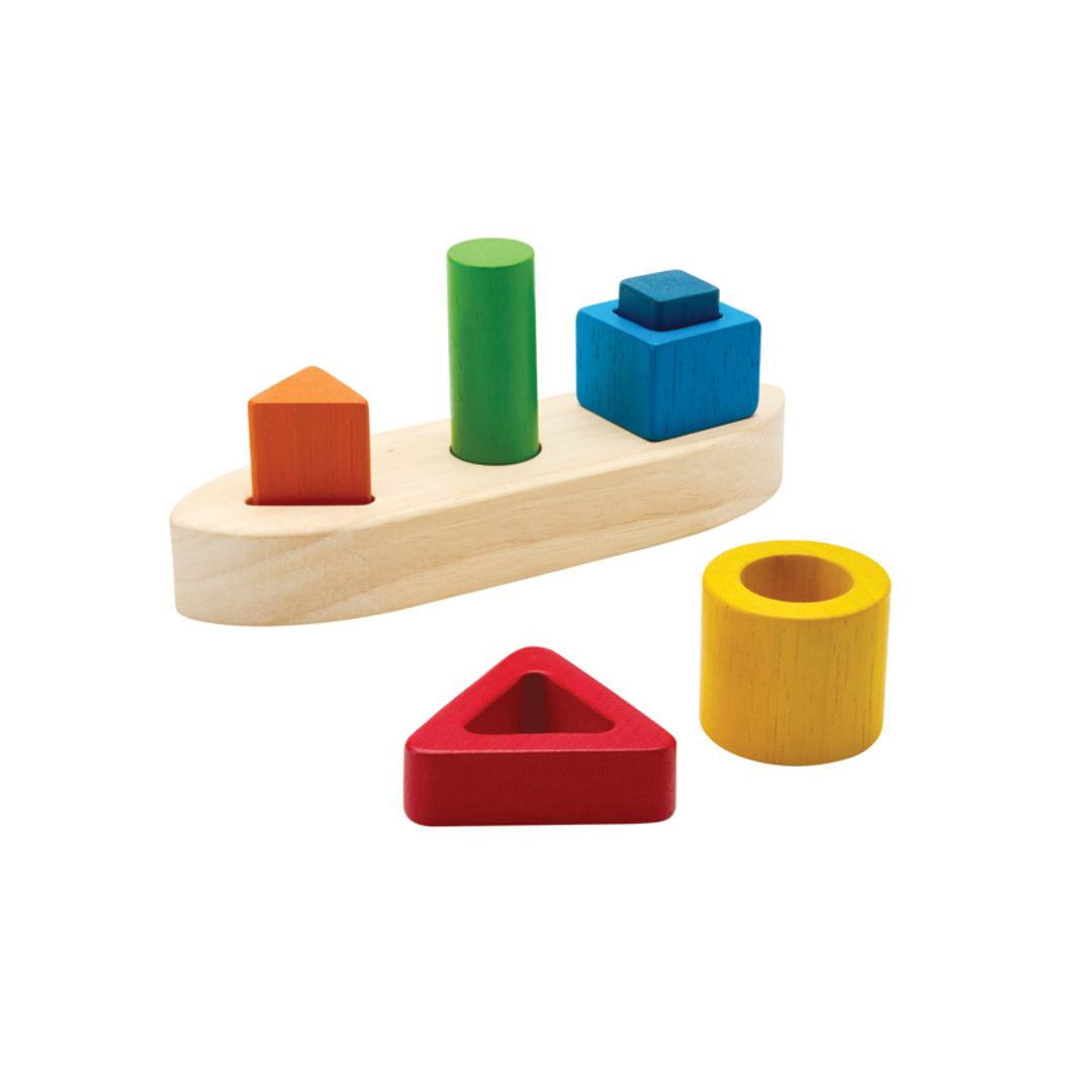PlanToys - Montessori-Inspired Sorting Boat