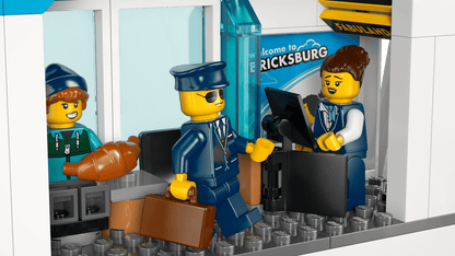 LEGO City - Airport with Airplane 60502