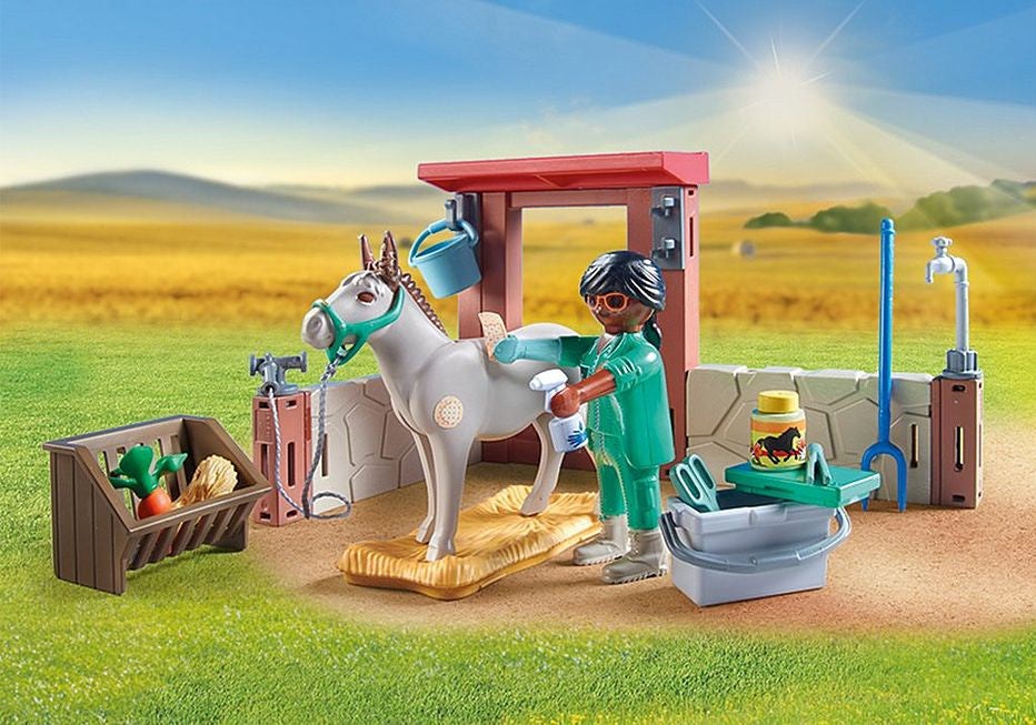 Playmobil Country - Veterinary Mission with the Donkeys