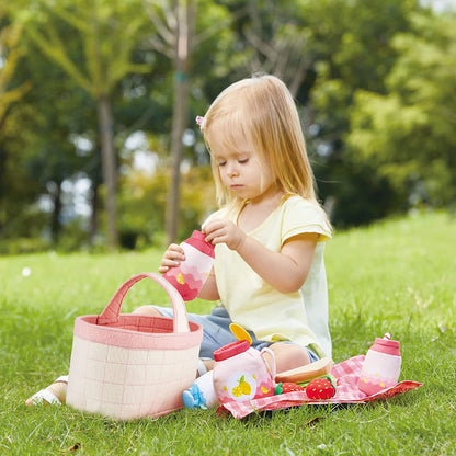 Hape - Toddler Picnic Basket