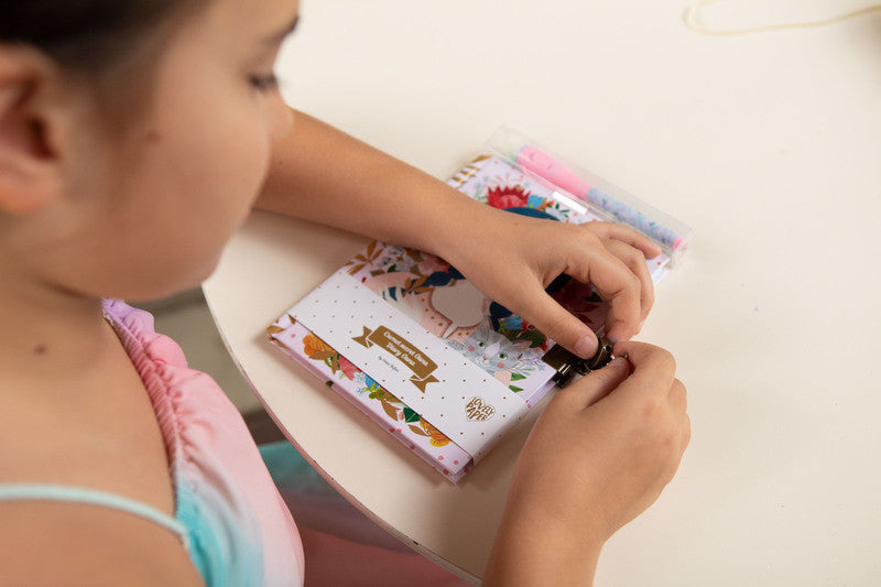 Djeco - Oana Secret Notebook with Magic Pen