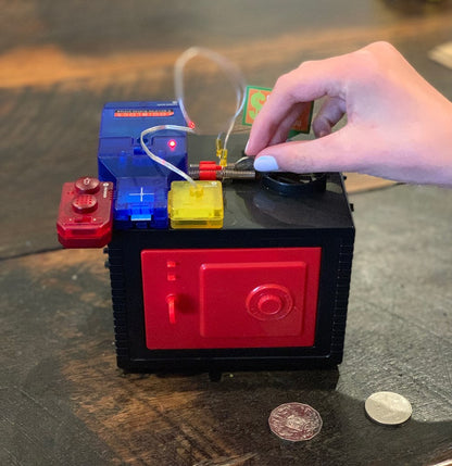4M - Logiblocs - Smart Talking Bank
