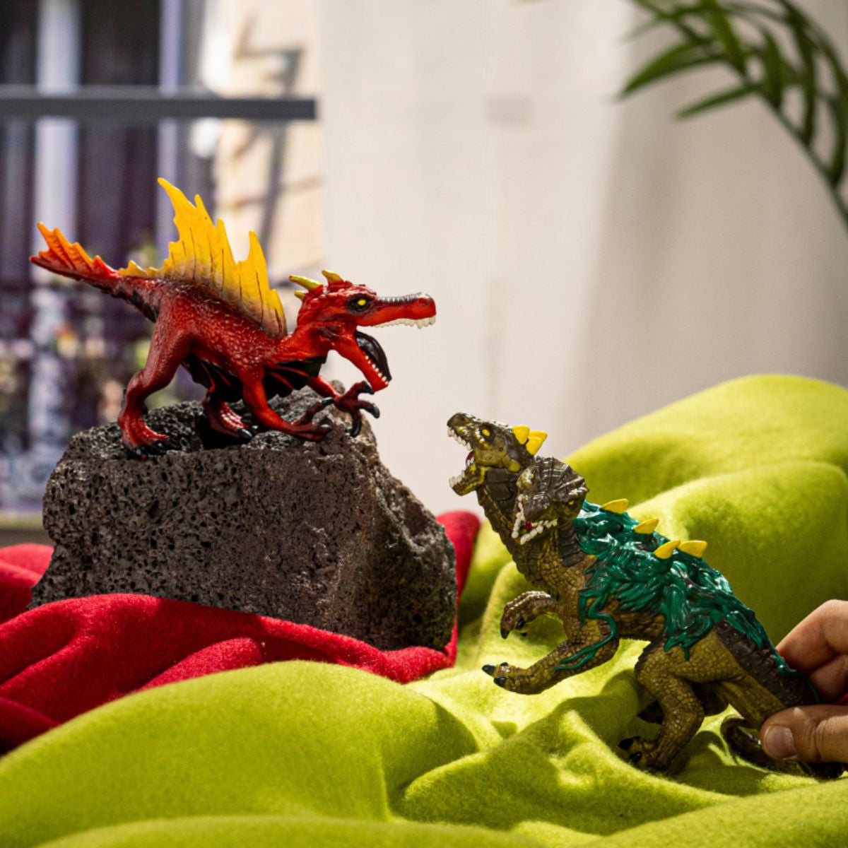 Schleich Eldrador - Fire Dinosaur vs. Jungle Lizard 70834