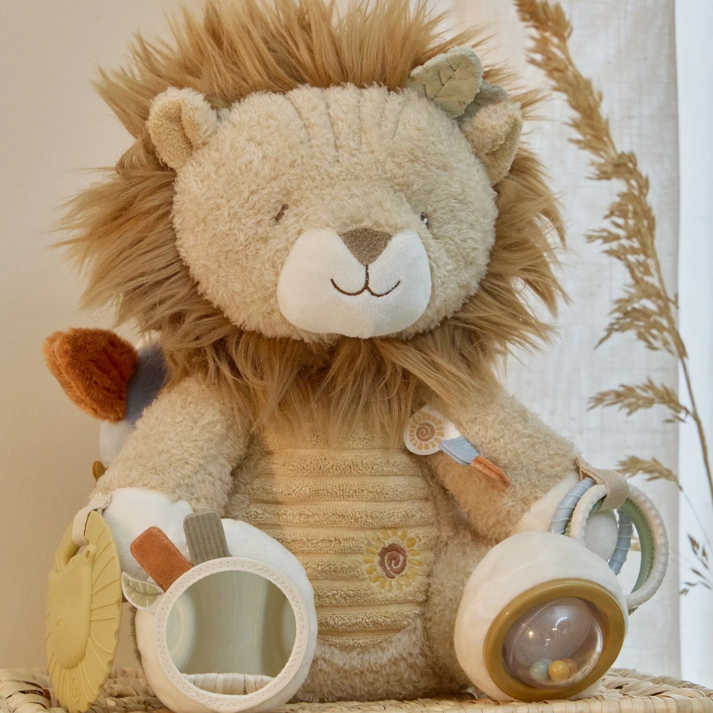 Little Dutch - Safari Friends Activity Cuddle Lion