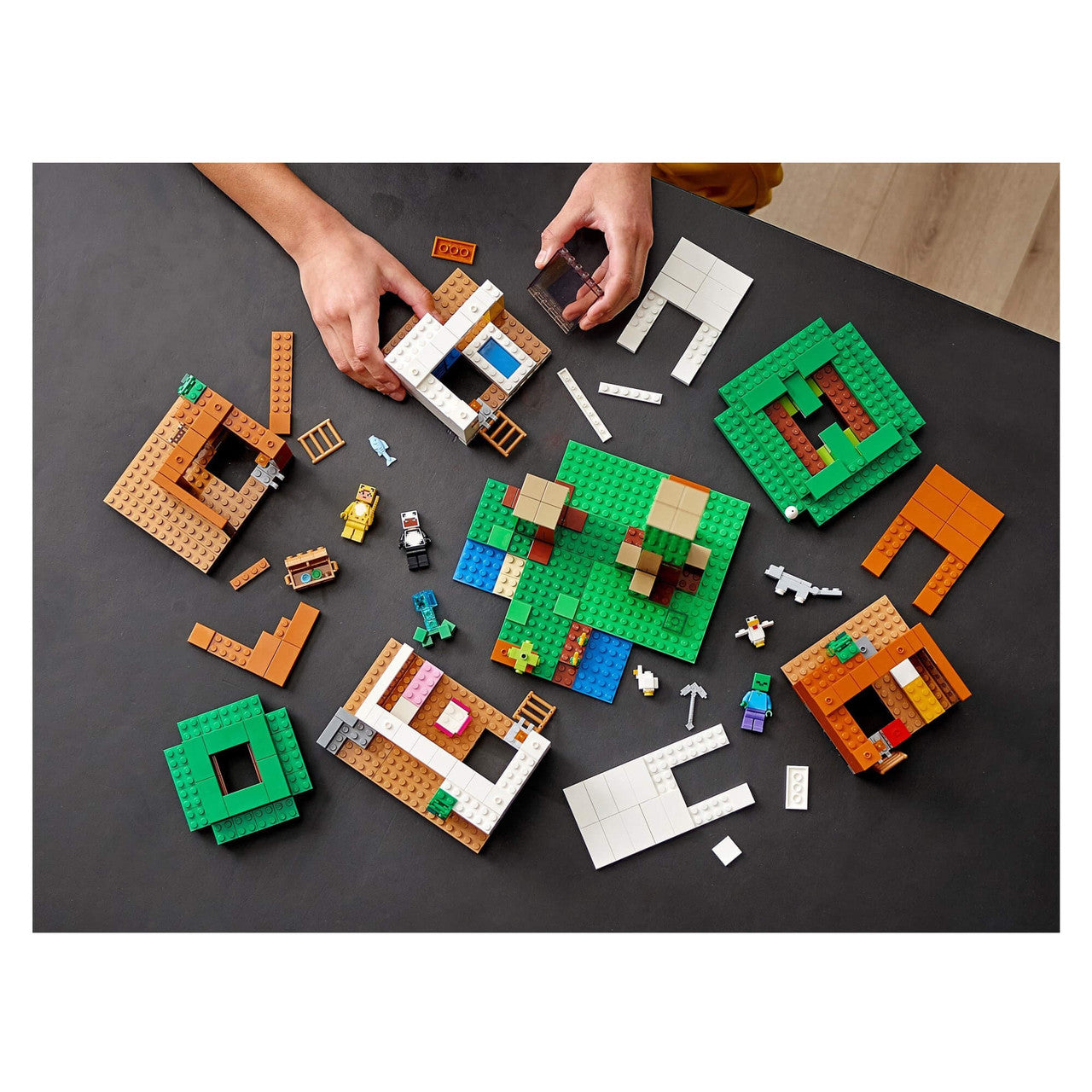 LEGO® Minecraft®- The Modern Treehouse 21174
