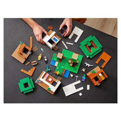 LEGO® Minecraft®- The Modern Treehouse 21174