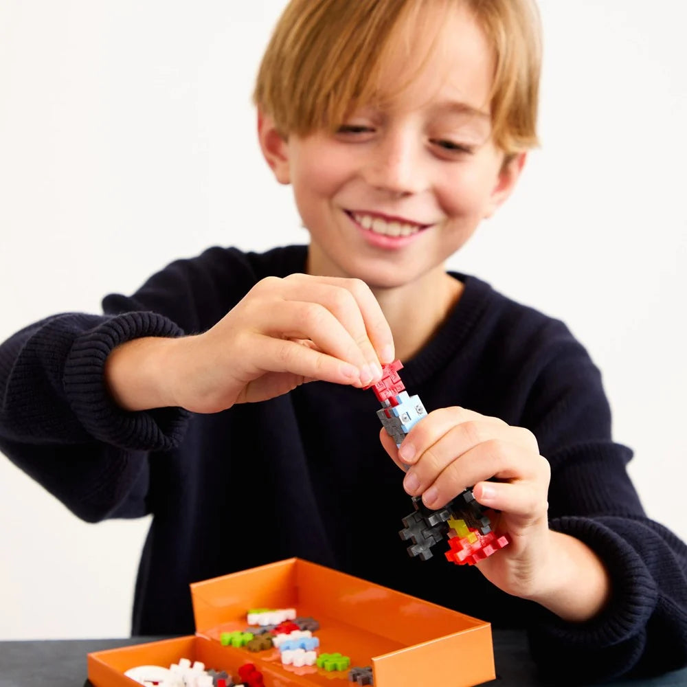 Plus-Plus Activity Pad Puzzle by Number Space 125 Pieces PP3991