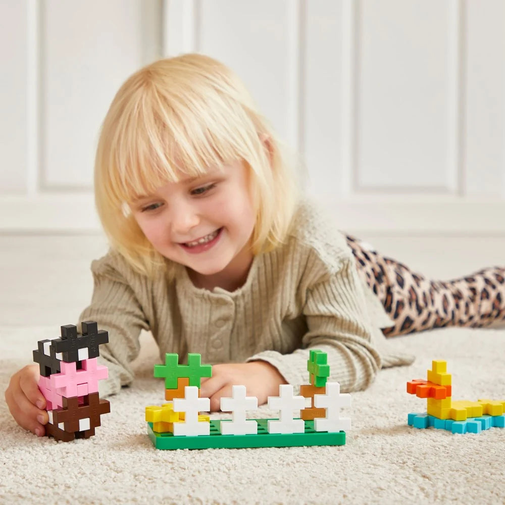 Plus-Plus BIG Activity Farm 50 Piece building set PP3994
