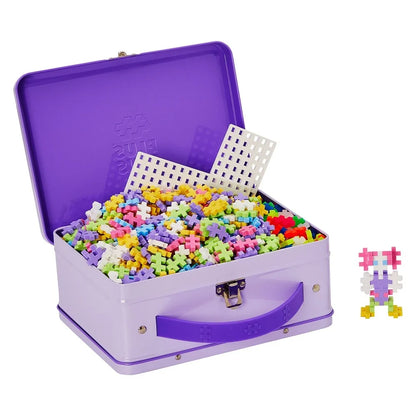 Plus-Plus Suitcase Pastel Metal PP7003 with 600 colourful construction pieces, baseplate and reusable metal storage case