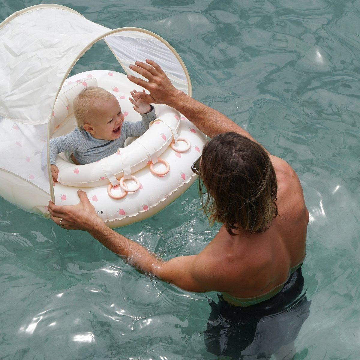 Sunnylife - Interactive Baby Float - Strawberry Sunshine