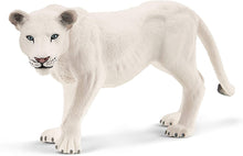 Schleich Wild Life - Lion Mother with Cubs