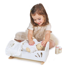 Tender Leaf Toys - Sweet Swan Dolly Bed