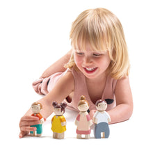 Tender Leaf Toys - Wooden Family of Four