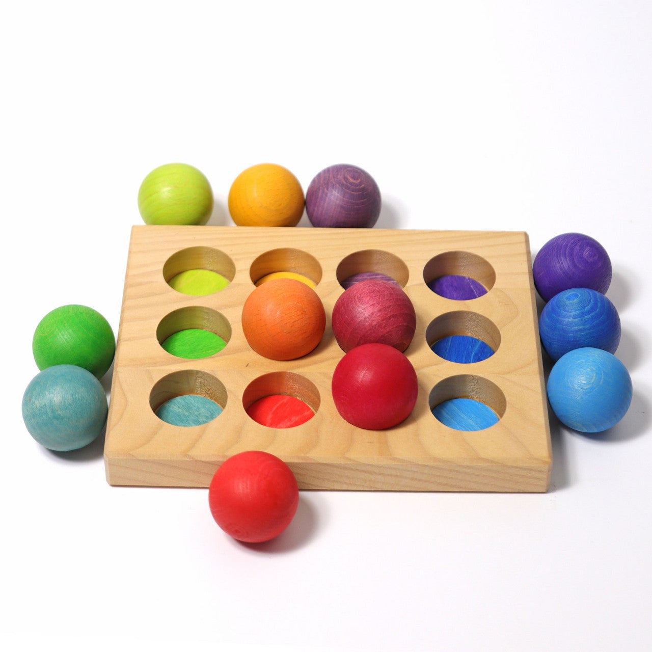 Grimm’s Rainbow Sorting Board