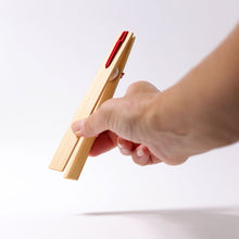 Grimm’s Tweezer