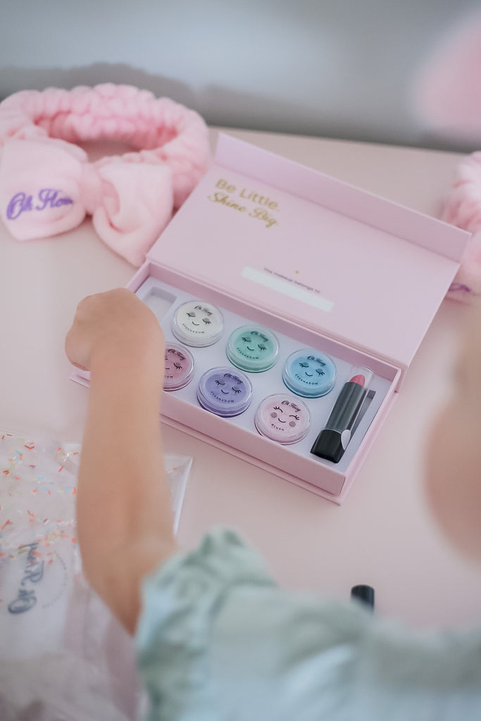 Oh Flossy - Deluxe Natural Makeup Set