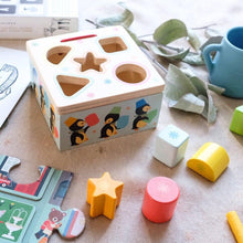 Djeco - Geo Junzo Wooden Shape Sorting Box