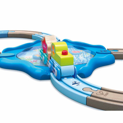 Hape Rail Undersea Figure 8