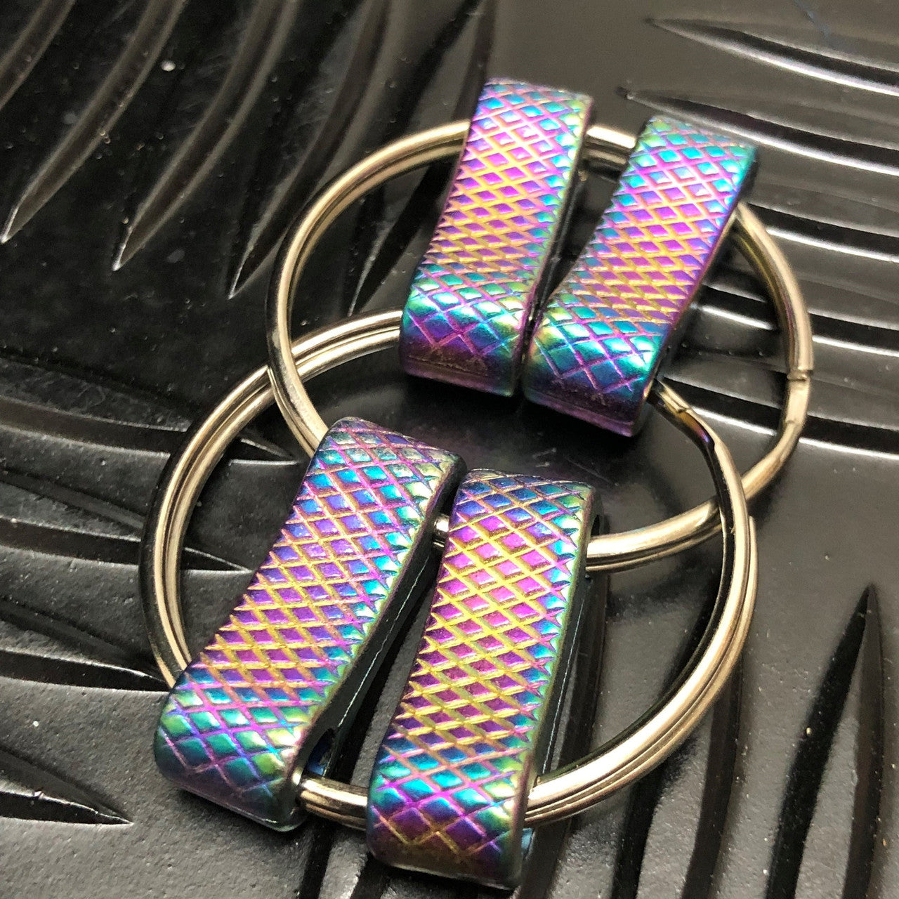 Kaiko Fidgets - Textured Elite Loop - Oil Slick