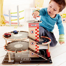 Hape - Park 'n Go Garage
