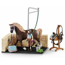 Schleich Horses - Washing Area with Emily & Luna | 42438