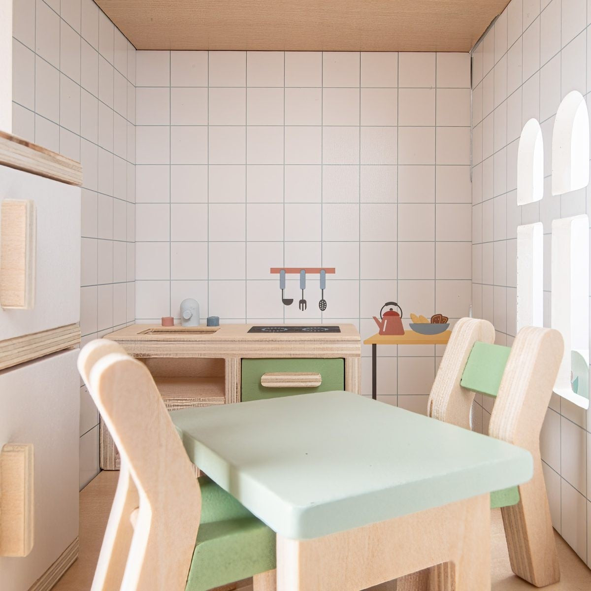 New Classic Toys - Doll's House with Furniture