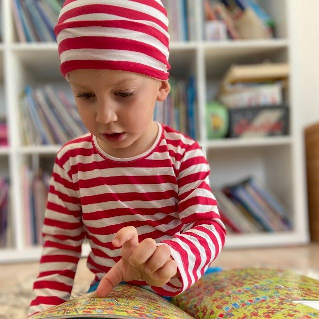 Where's Wally Costume